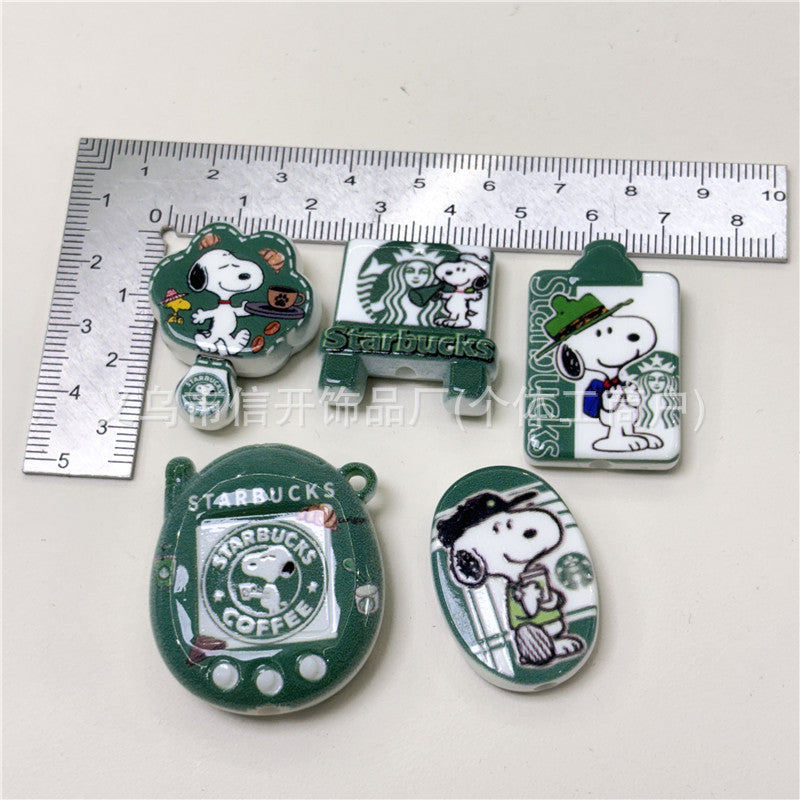 Wholesale 100pcs/pack Green puppy print irregular beaded pen accessory with open hole 	OLY Exclusive